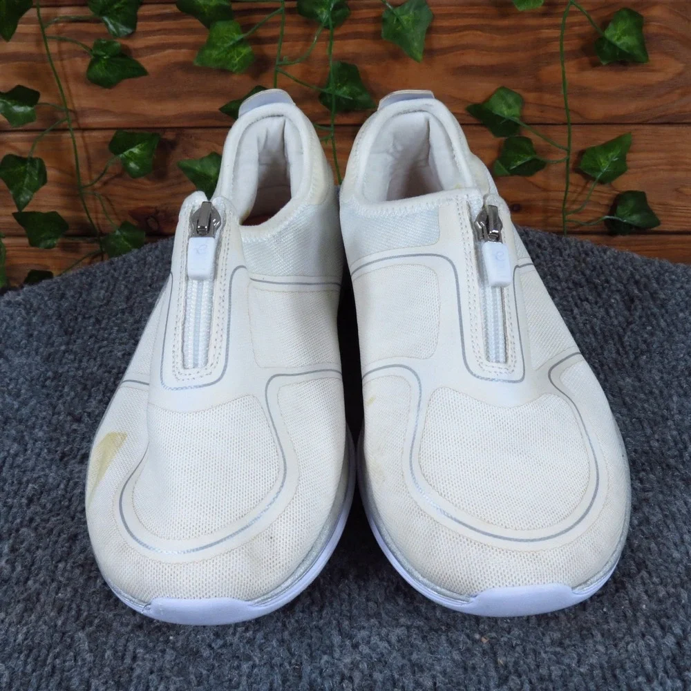 Easy Spirit Gemela 2 Women Casual Sneaker Size 7 Extra Wide Walking White Fabric